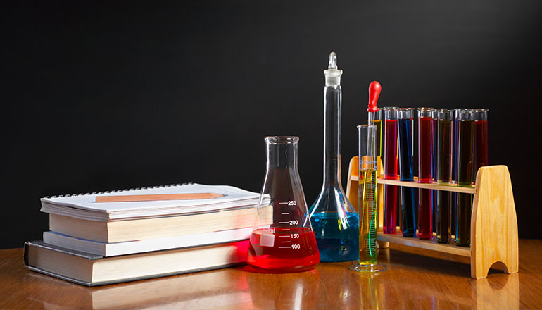 Chimica nel test di Medicina 2022, consigli per lo studio