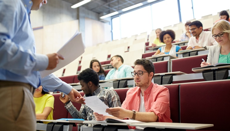 test medicina punteggio medio